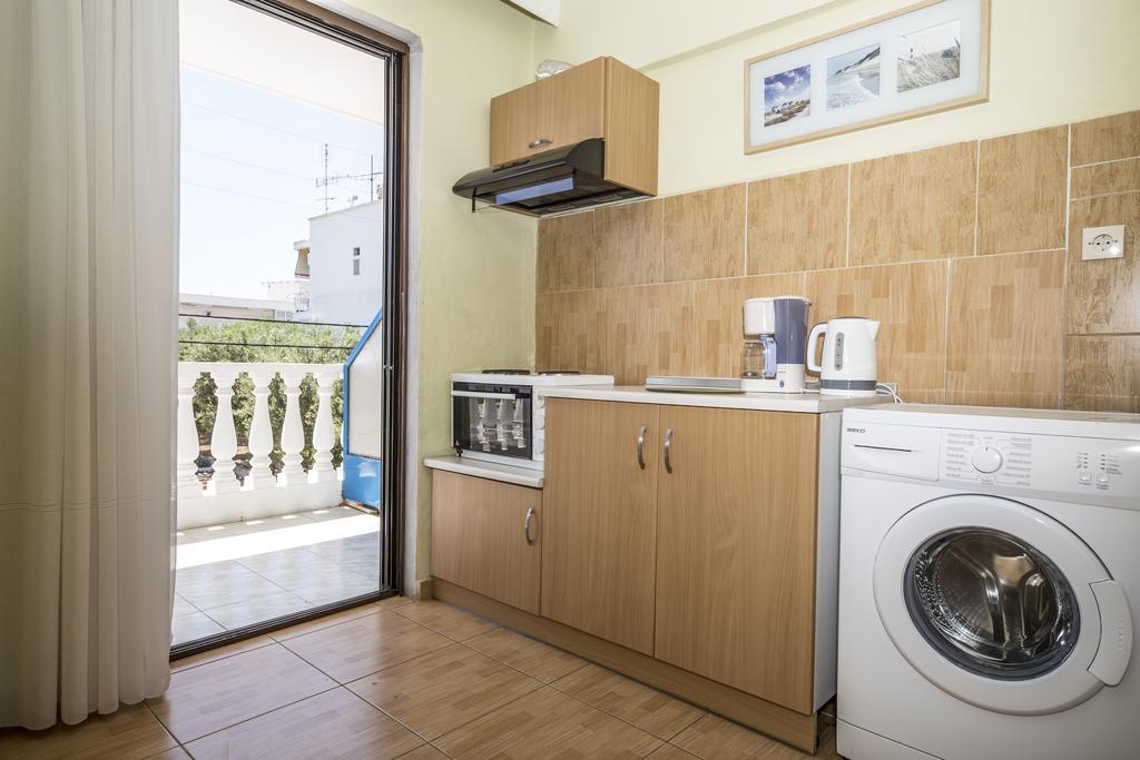 Park Apartment Paralia Dionysiou Luaran gambar